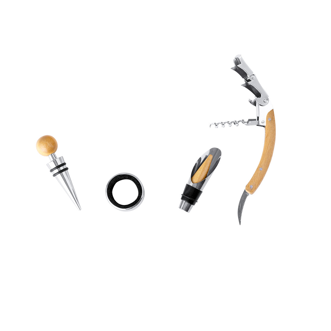Einzigartiges Bamboo Chess Sommelier Set mit Schachspiel und Wein-Accessoires aus Bambus und Edelstahl.