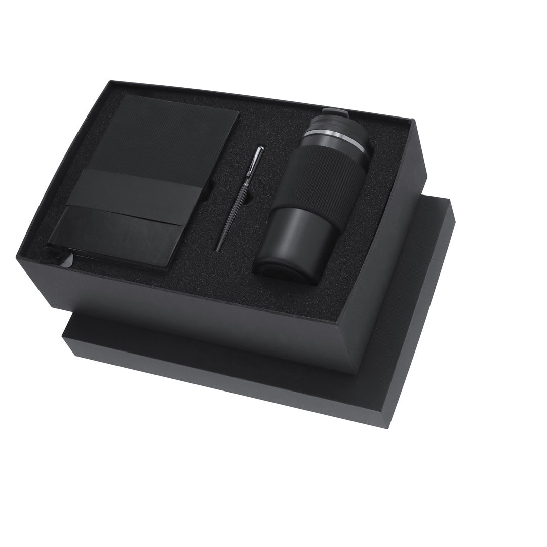 Elegant Black Premium Set mit Thermobecher, Notizbuch und Rollerpen in mattschwarzer Box.