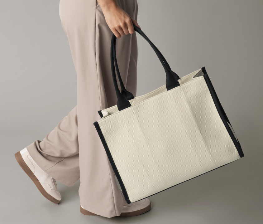 Strukturierte Stofftasche in elegantem Design mit Reißverschlussfach – Modell „Linéa Forte“